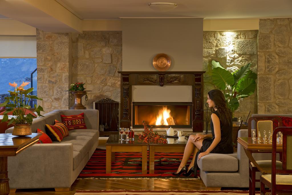 Ellinon Thea Arachova Hotel Exterior foto